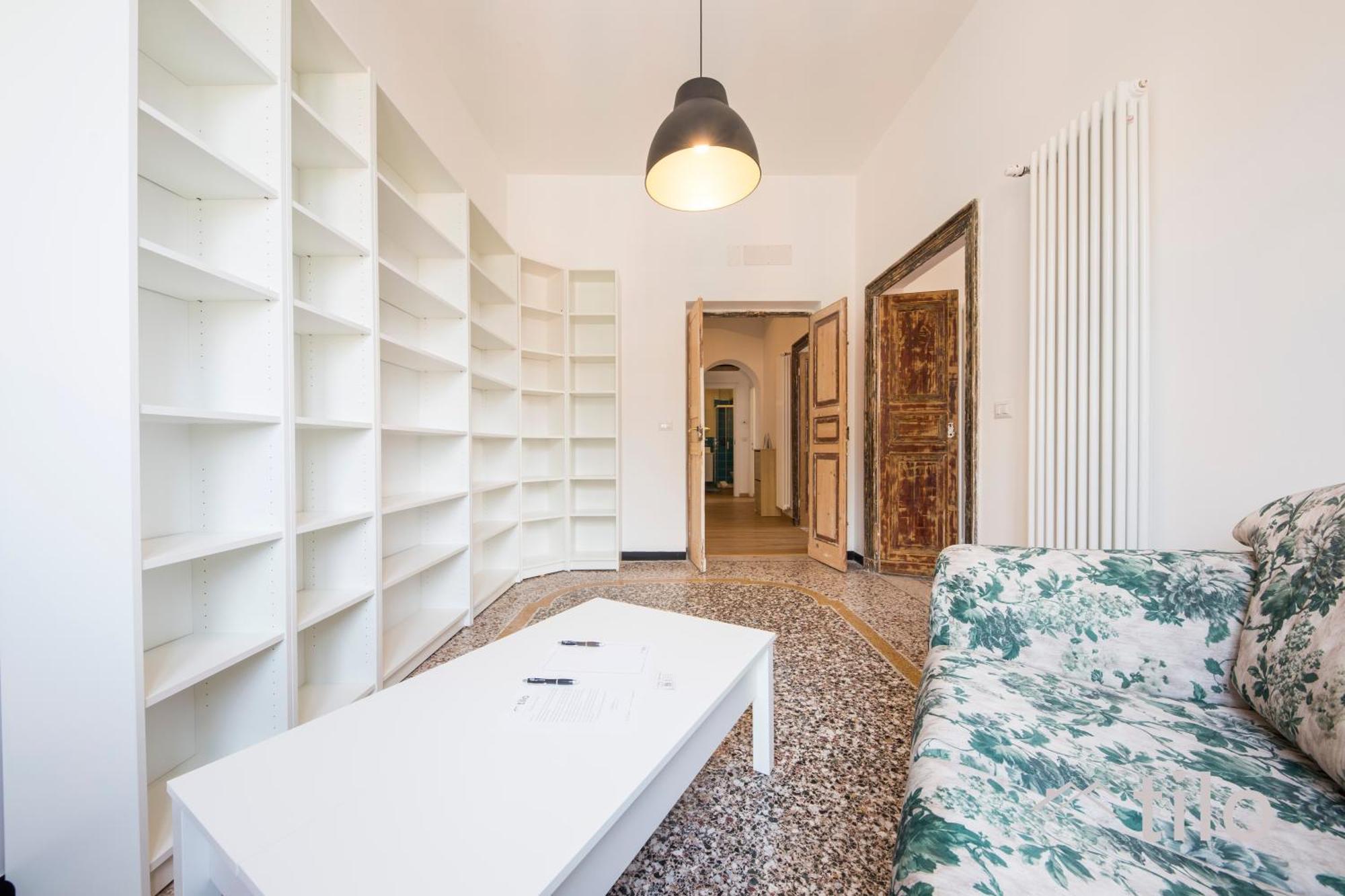 City Center, 2Br, Free Wifi & Netflix By Tilo 热那亚 外观 照片
