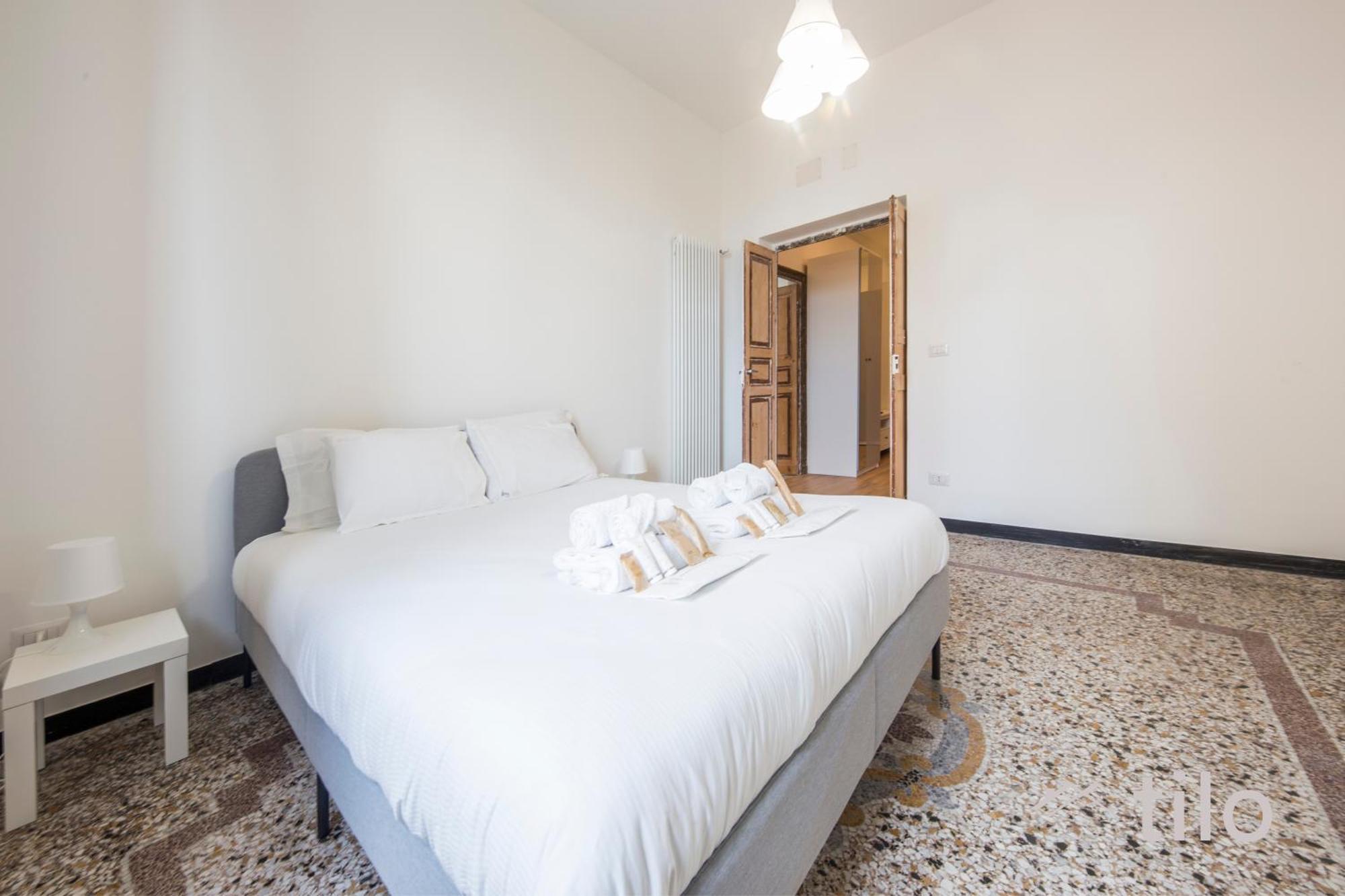 City Center, 2Br, Free Wifi & Netflix By Tilo 热那亚 外观 照片
